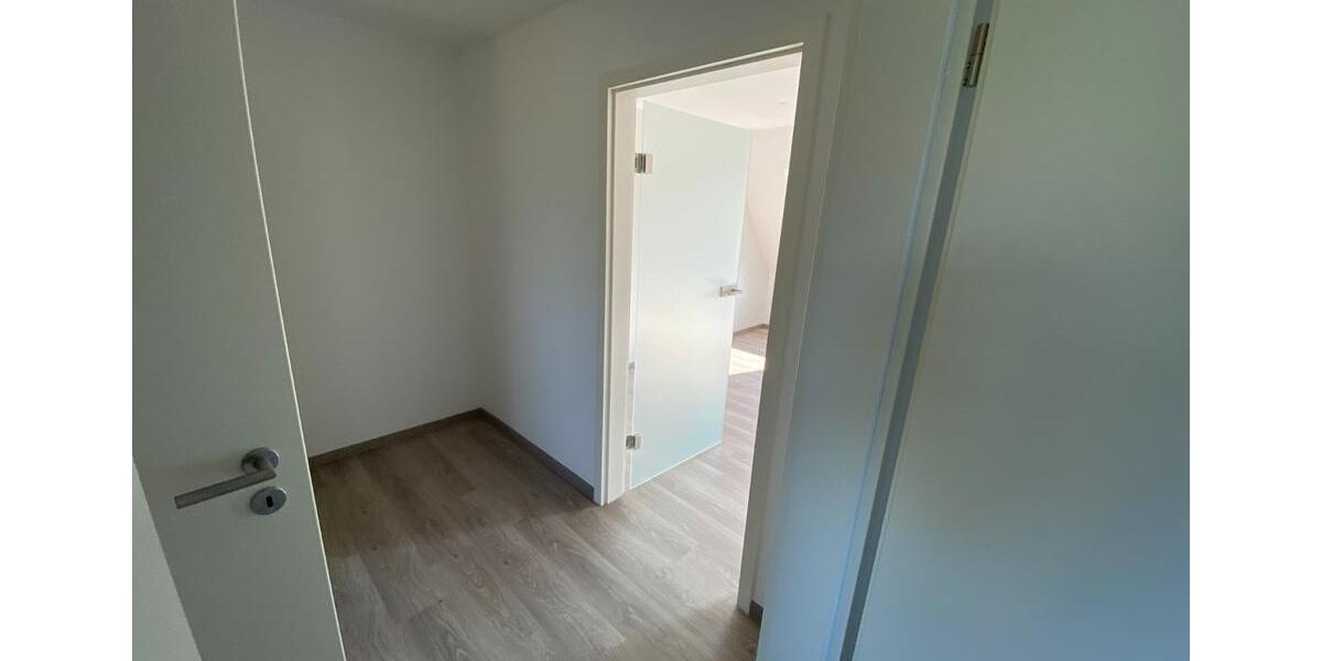 Etagenwohnung Radevormwald - 2 Zimmer, 40 m&sup2;, 390&euro; | Angebot:24755011