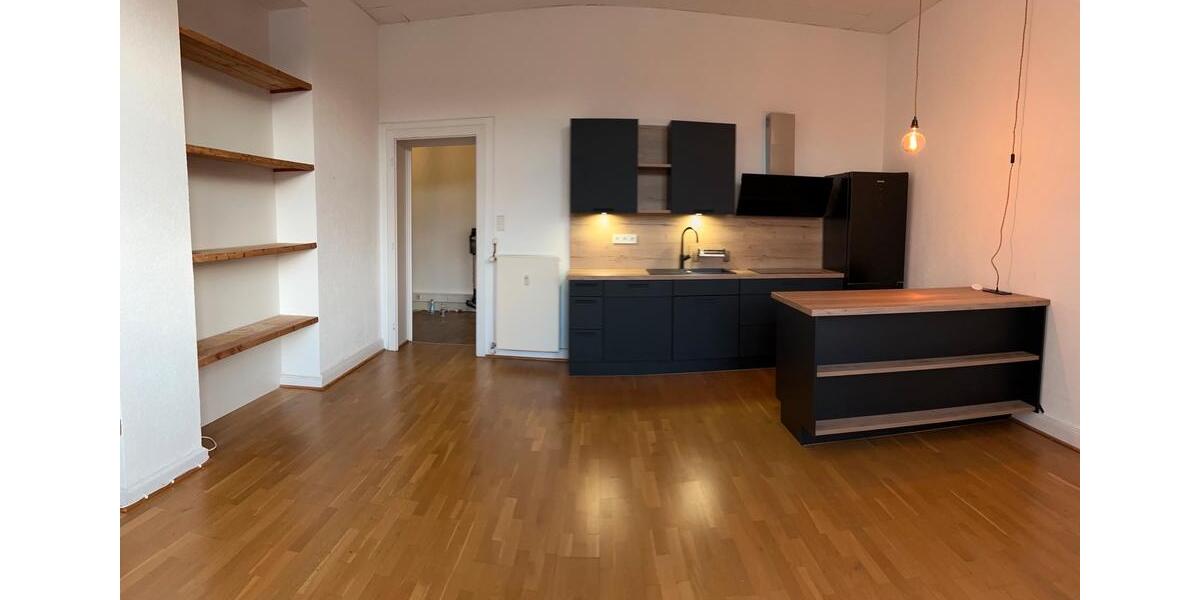 Etagenwohnung Waldbröl - 1 Zimmer, 93 m&sup2;, 760&euro; | Angebot:27572520