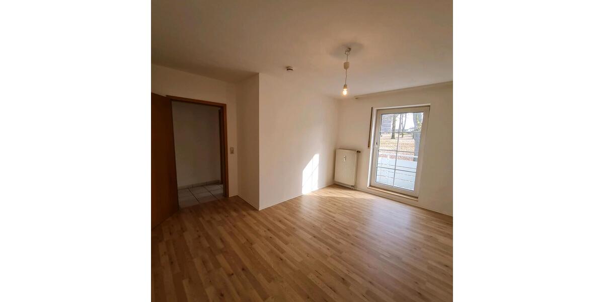 Etagenwohnung Lüdenscheid Staberg - 3 Zimmer, 81 m&sup2;, 725&euro; | Angebot:25173083