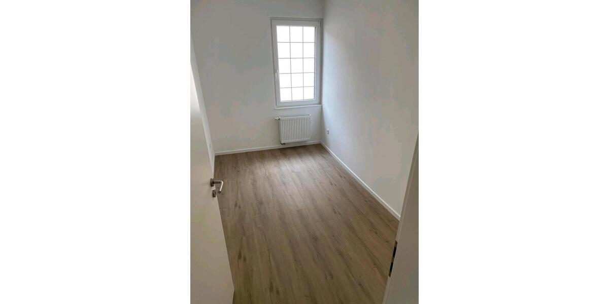 Einfamilienhaus Lüdenscheid Brügge - 10 Zimmer, 320 m&sup2;, 300.000&euro; | Angebot:26068403