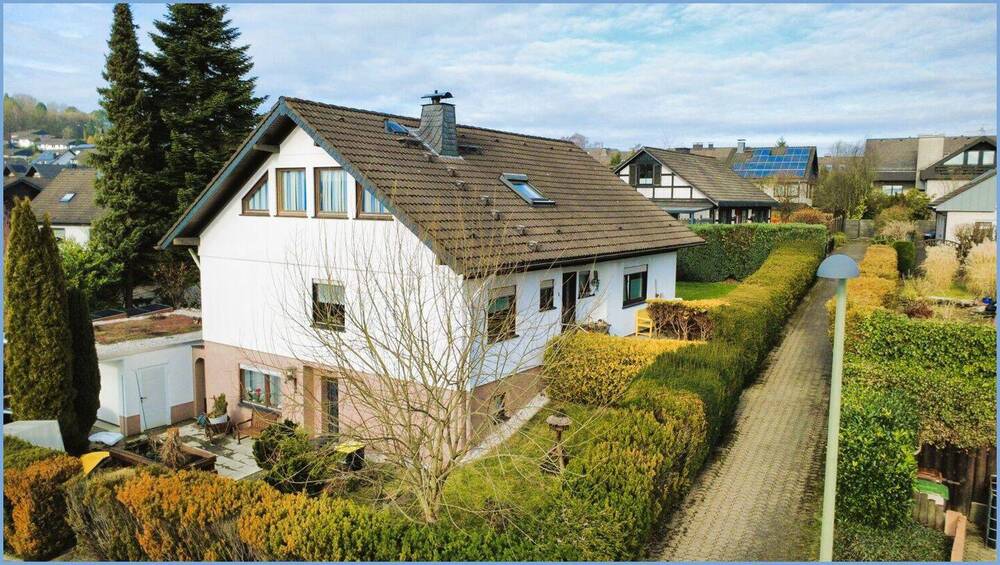 Einfamilienhaus Overath - 6 Zimmer, 159 m&sup2;, 395.000&euro; | Angebot:26037037
