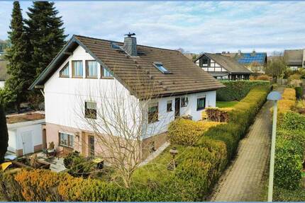 Haus Overath - 6 Zimmer, 159 m&sup2;, 395.000&euro; | Angebot:26037037