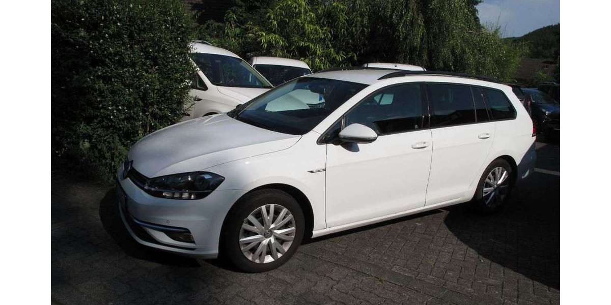 VW Golf VII Variant Comfortline BlueMotion TGI 278.000 km 8.888 &euro; Bergneustadt 51702