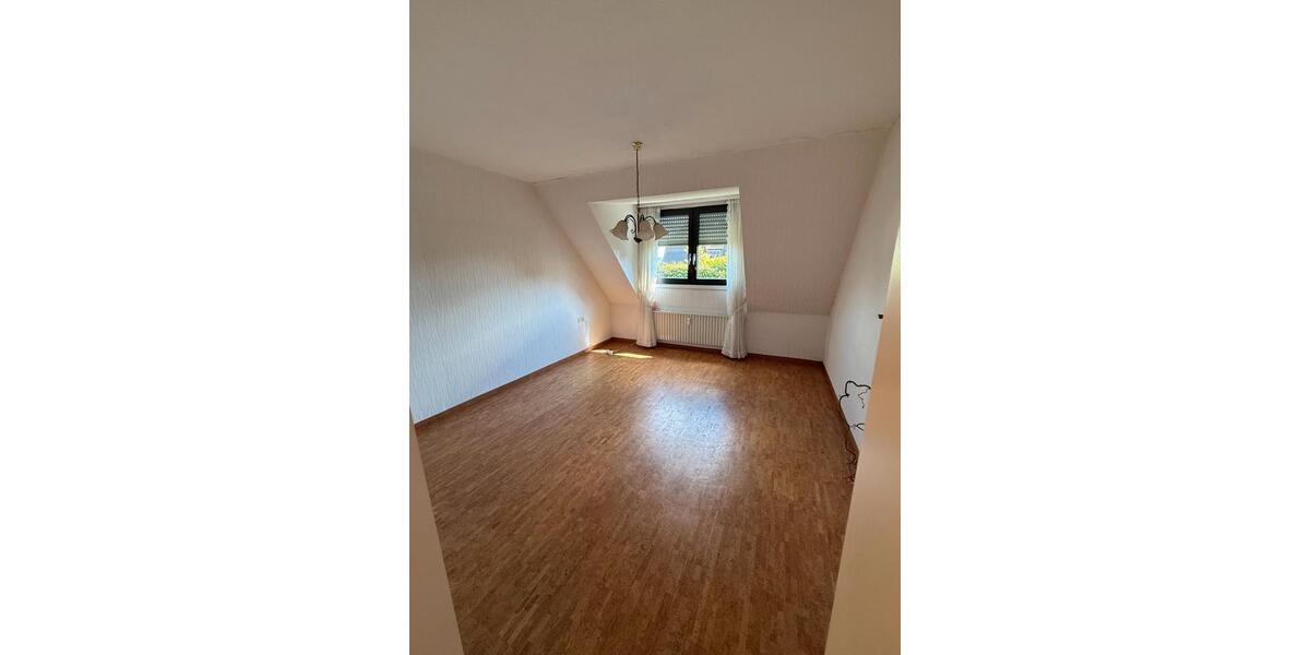 Etagenwohnung Lüdenscheid Brügge - 3 Zimmer, 96 m&sup2;, 219.000&euro; | Angebot:26625865