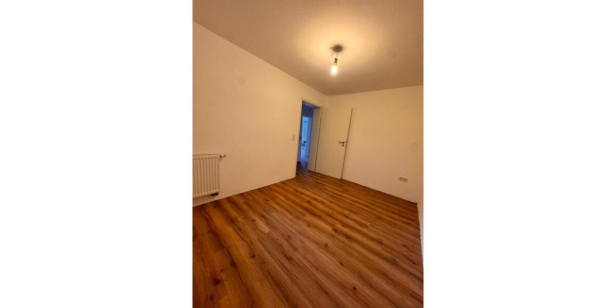 Etagenwohnung Gummersbach Berstig Süd - 2 Zimmer, 70 m&sup2;, 750&euro; | Angebot:27564633