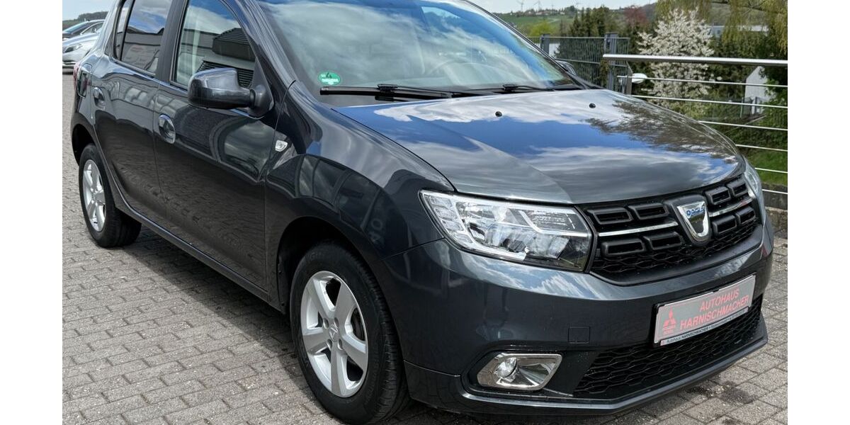 Dacia Sandero 82.949 km 7.888 &euro; Radevormwald 42477