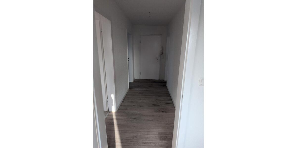 Dachgeschoßwohnung Freudenberg - 3 Zimmer, 64 m&sup2;, 608&euro; | Angebot:26147175