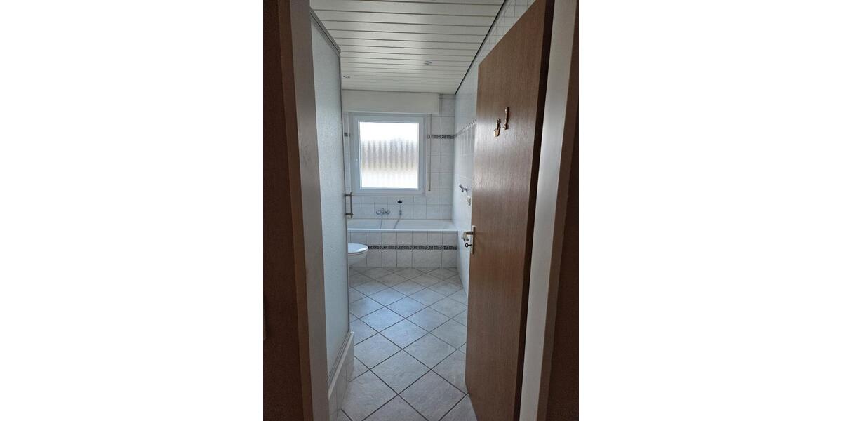 Etagenwohnung Kierspe - 3 Zimmer, 80 m&sup2;, 720&euro; | Angebot:26020415