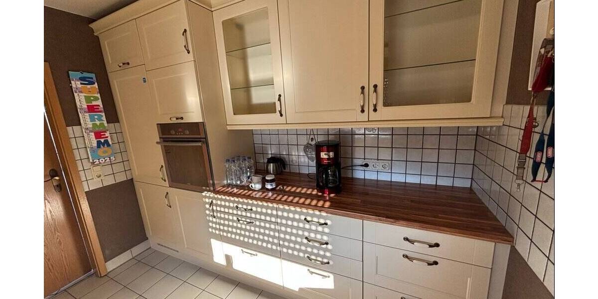 Doppelhaushälfte Reichshof Berghausen - 4 Zimmer, 145 m&sup2;, 279.000&euro; | Angebot:25796670