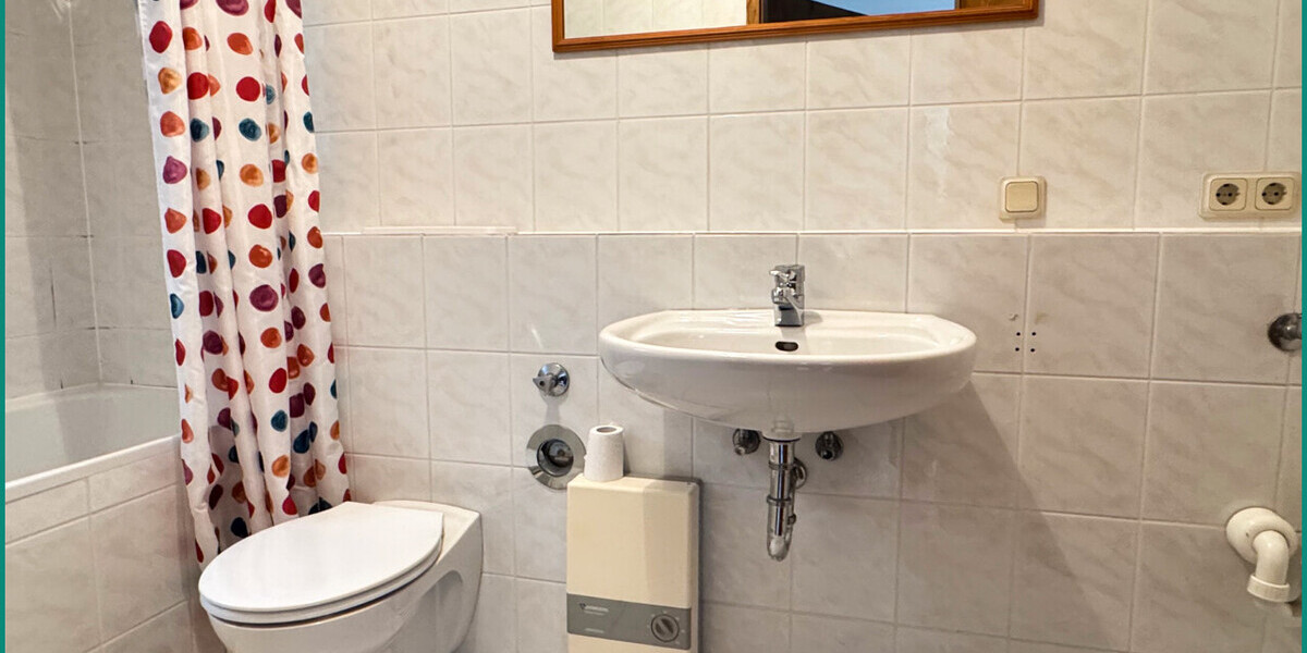 EINFAMILIENHAUS MIT EINLIEGERWOHNUNG UND GARAGE IN SCHÖNER WOHNLAGE VON RADEVORMWALD - Einfamilienhaus Radevormwald | Angebot:26560835