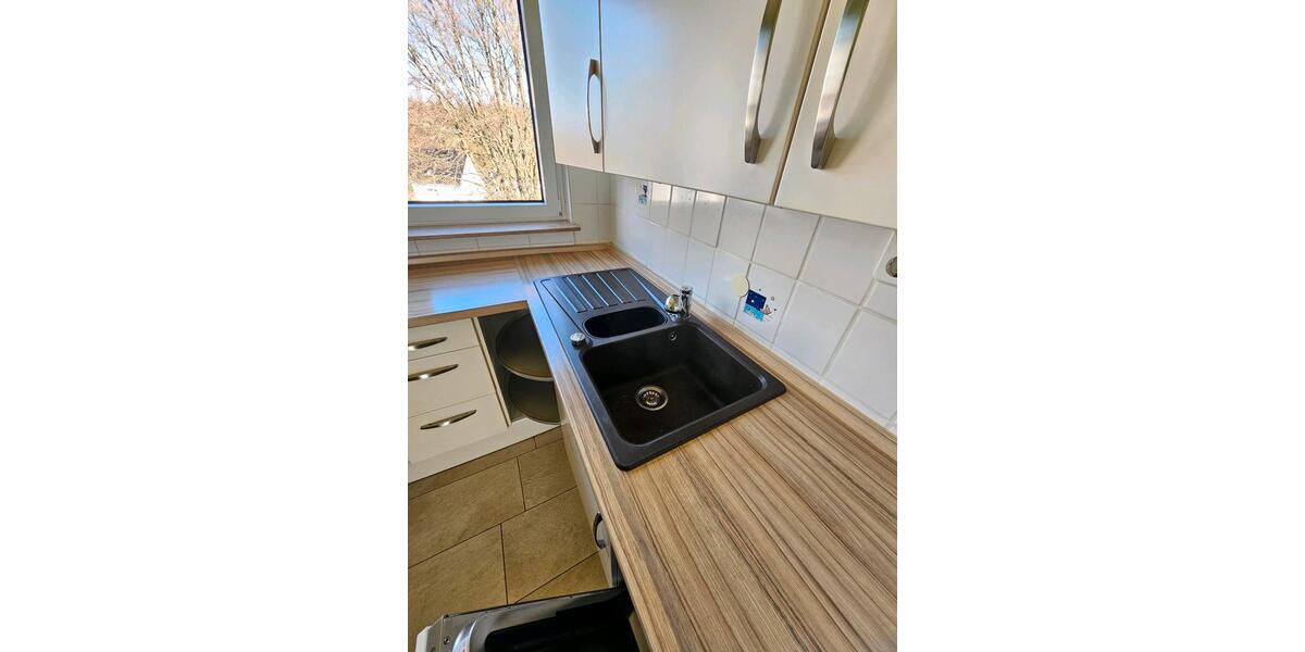 Etagenwohnung Bergneustadt - 3 Zimmer, 77 m&sup2;, 700&euro; | Angebot:25901566