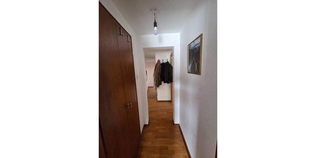 Etagenwohnung Engelskirchen - 4 Zimmer, 100 m&sup2;, 750&euro; | Angebot:25539399