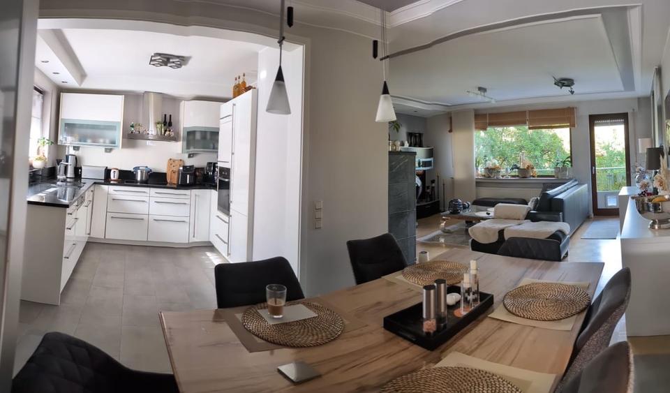 Einfamilienhaus Reichshof - 10 Zimmer, 240 m&sup2;, 499.999&euro; | Angebot:27014357