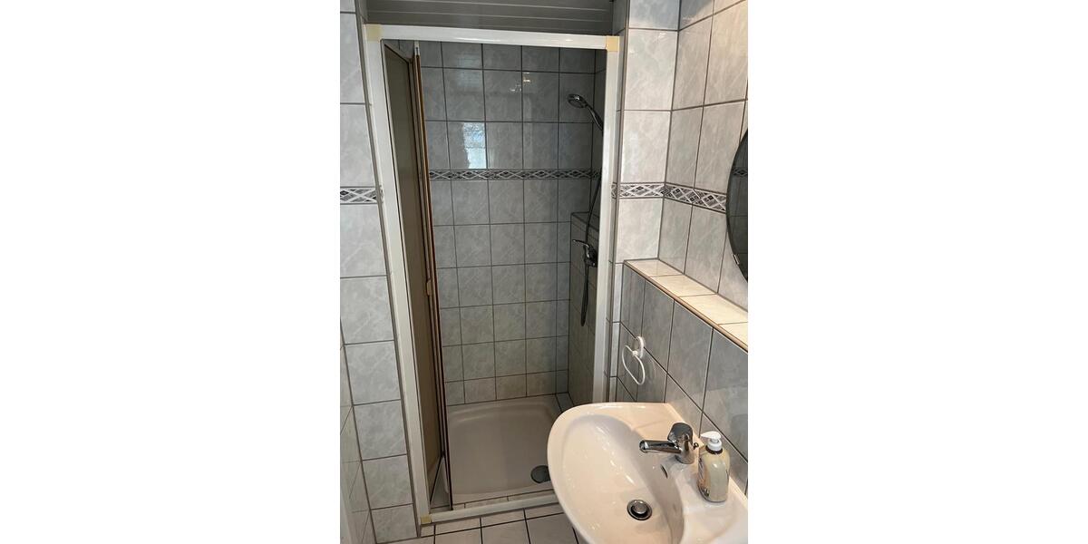 Erdgeschoßwohnung Bergneustadt - 2 Zimmer, 45 m&sup2;, 430&euro; | Angebot:25986199