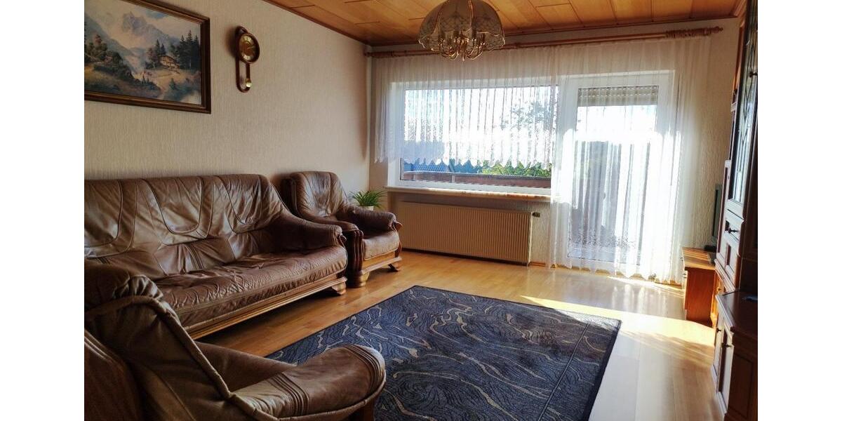 Einfamilienhaus Wiehl - 11 Zimmer, 136 m&sup2;, 447.000&euro; | Angebot:27438342