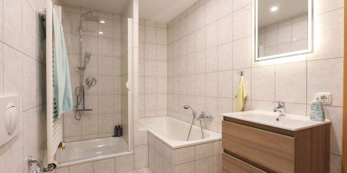 Mehrfamilienhaus, Wohnhaus Lüdenscheid Stüttinghausen - 9 Zimmer, 349 m&sup2;, 399.000&euro; | Angebot:26117799