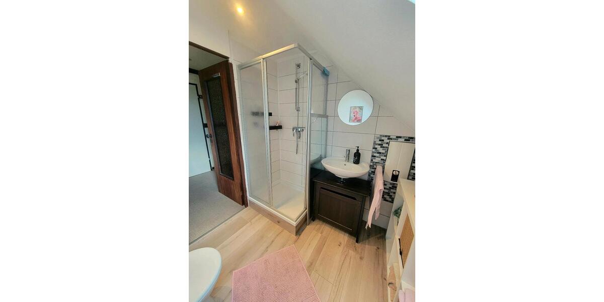 Einfamilienhaus Wiehl - 6 Zimmer, 140 m&sup2;, 359.000&euro; | Angebot:25961800