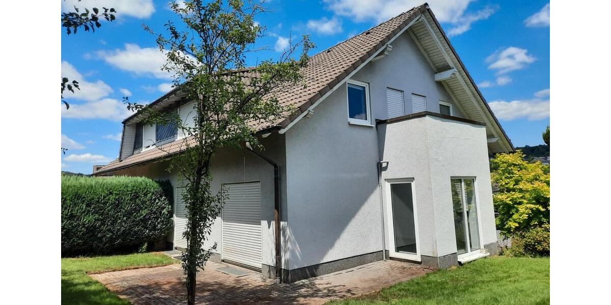 Doppelhaushälfte Wenden - 4 Zimmer, 107 m&sup2;, 300.000&euro; | Angebot:27083335