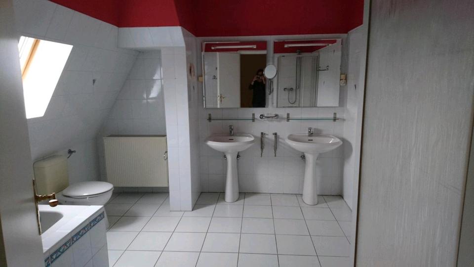 Dachgeschoßwohnung Olpe - 4 Zimmer, 128 m&sup2;, 790&euro; | Angebot:27566977
