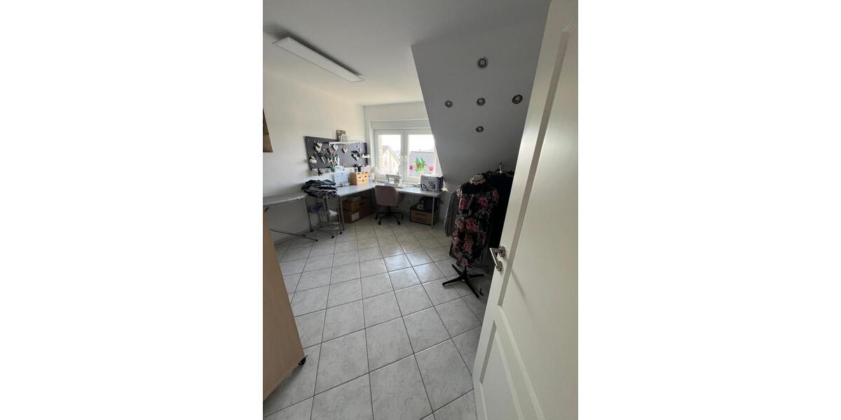 Doppelhaushälfte Wipperfürth - 7 Zimmer, 600.000&euro; | Angebot:23149281