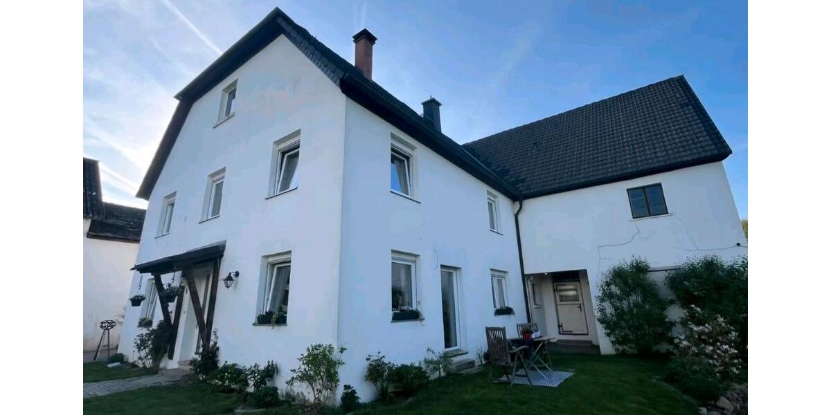 Bauernhaus, Landhaus Meinerzhagen - 4 Zimmer, 160 m&sup2;, 575.000&euro; | Angebot:27440691
