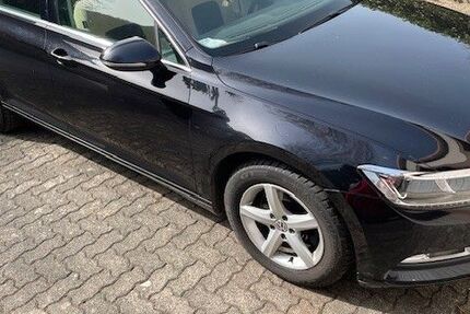 VW Passat Variant 141.000 km 13.900 &euro; Windeck 51570