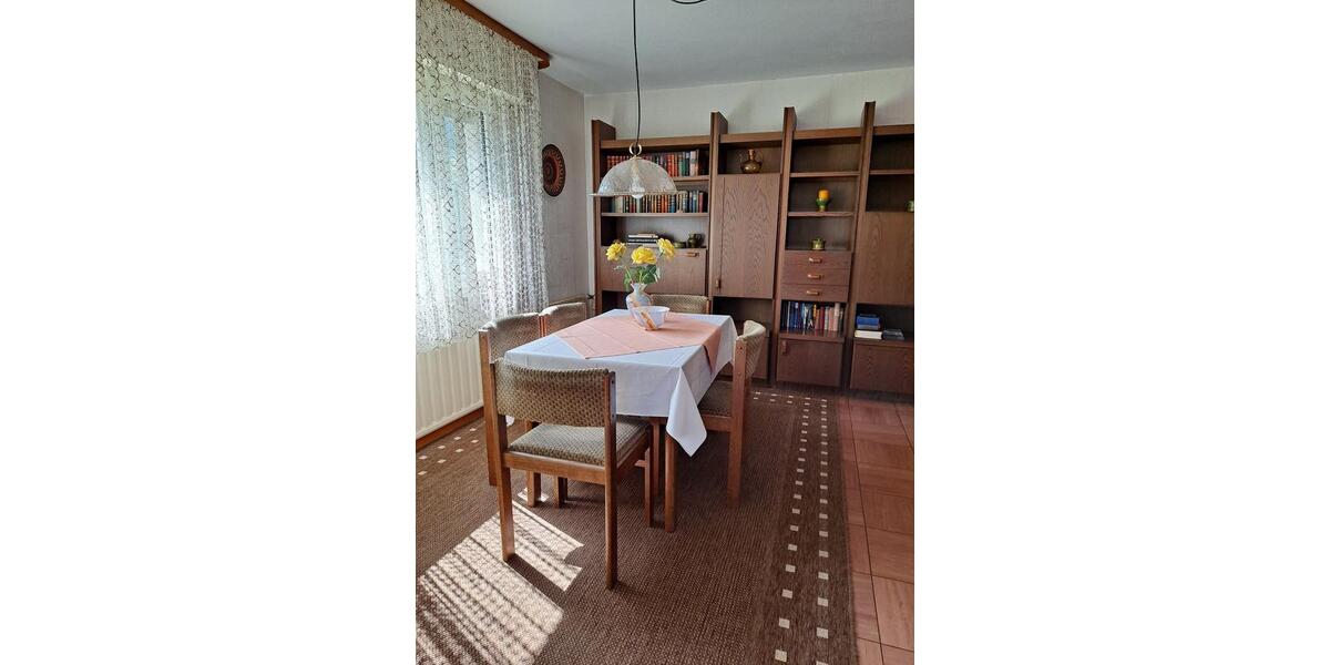 Einfamilienhaus Wiehl - 7 Zimmer, 167 m&sup2;, 325.000&euro; | Angebot:25591839