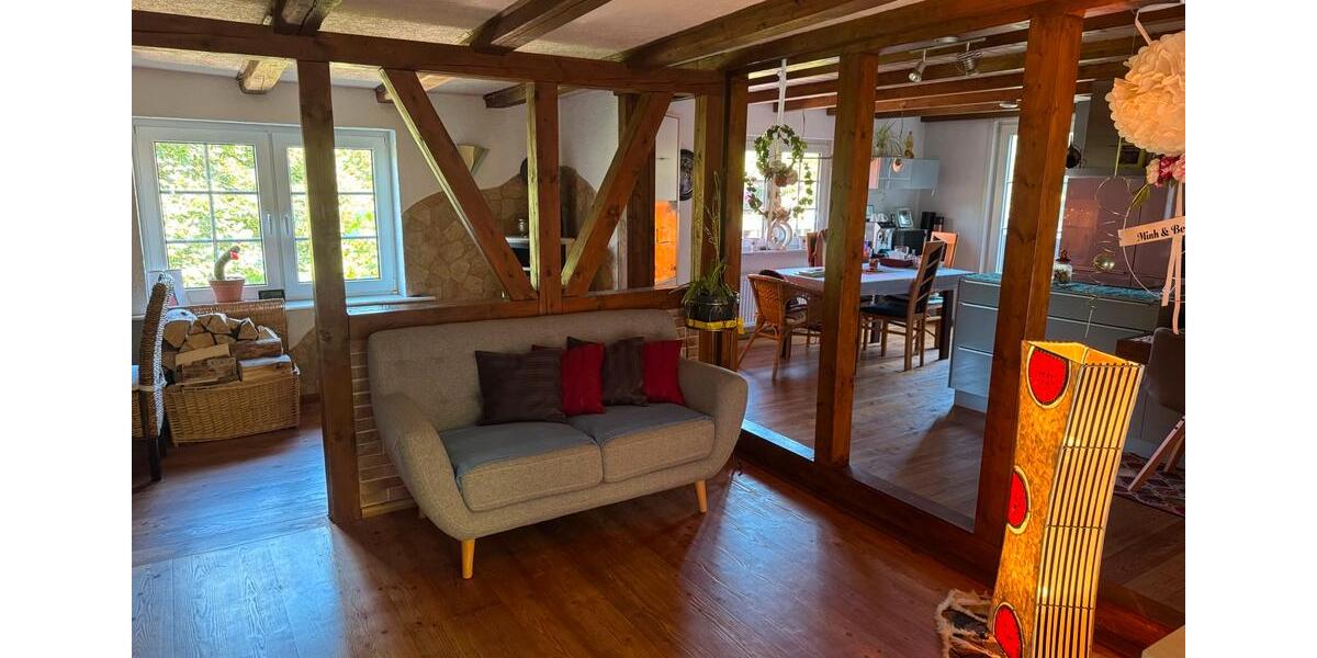Einfamilienhaus Freudenberg - 9 Zimmer, 180 m&sup2;, 295.000&euro; | Angebot:27440684