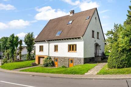 Haus Wenden - 8 Zimmer, 205 m&sup2;, 335.000&euro; | Angebot:27501090