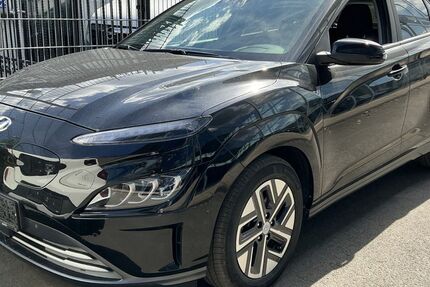 Hyundai KONA 72.711 km 22.000 &euro; Eitorf 53783