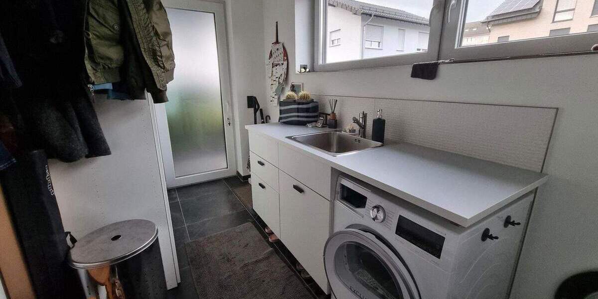 Einfamilienhaus Nümbrecht - 4 Zimmer, 196 m&sup2;, 745.000&euro; | Angebot:25657478