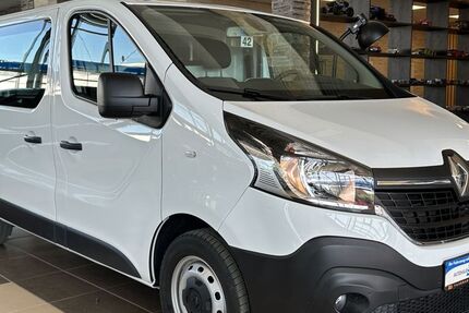 Renault Trafic 49.800 km 18.870 &euro; Eitorf 53783