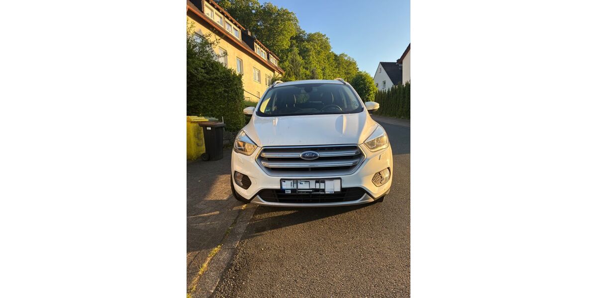 Ford Kuga 105.217 km 17.250 &euro; Olpe 57462