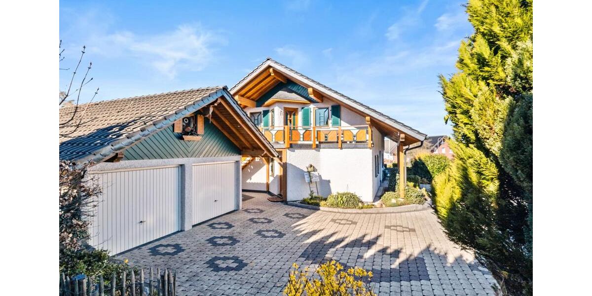 Einfamilienhaus Wenden - 7 Zimmer, 221 m&sup2;, 669.000&euro; | Angebot:26251739