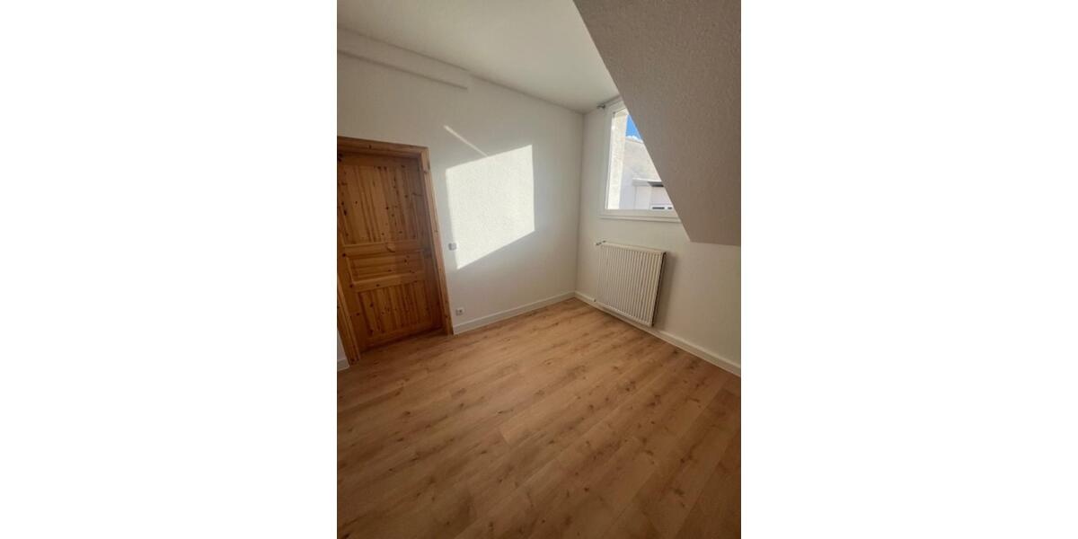 Etagenwohnung Gummersbach - 1 Zimmer, 14 m&sup2;, 350&euro; | Angebot:25547468