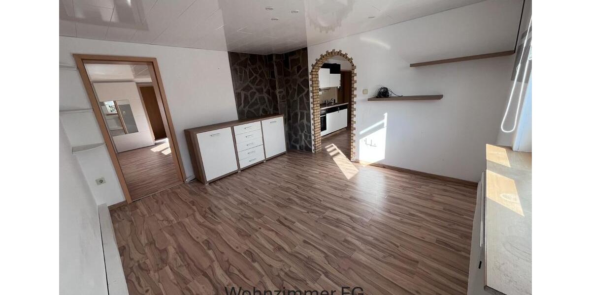 Einfamilienhaus Bergneustadt - 4.5 Zimmer, 130 m&sup2;, 245.000&euro; | Angebot:26415030
