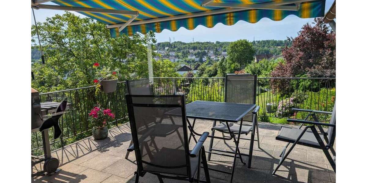Etagenwohnung Gummersbach Berstig Süd - 2 Zimmer, 93 m&sup2;, 195.000&euro; | Angebot:26943062