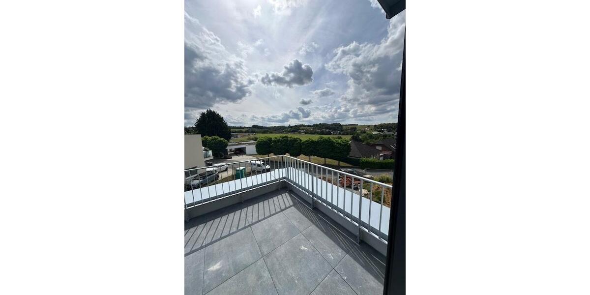 Einfamilienhaus Eitorf - 4.5 Zimmer, 210 m&sup2;, 2.700&euro; | Angebot:27596313
