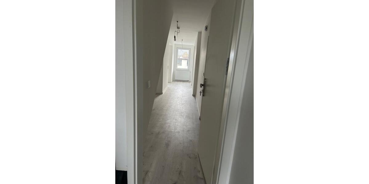 Etagenwohnung Plettenberg - 3 Zimmer, 90 m&sup2;, 660&euro; | Angebot:25547496