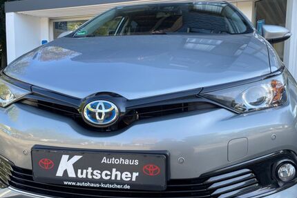 Toyota Auris 161.000 km 12.390 &euro; Wipperfürth 51688