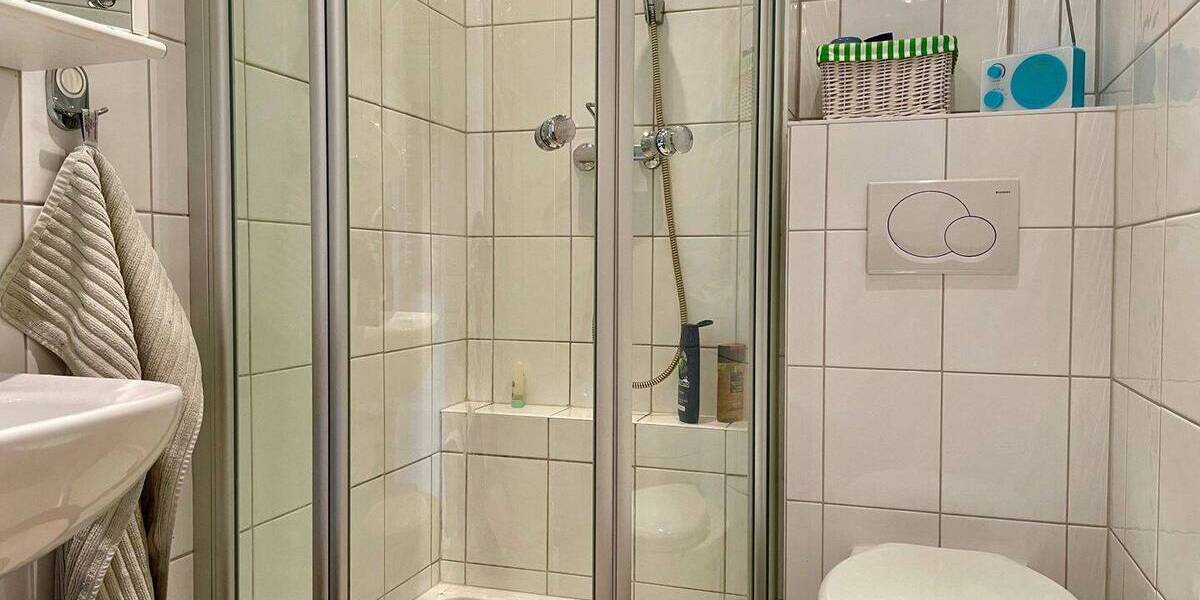 Mehrfamilienhaus, Wohnhaus Bergneustadt - 8 Zimmer, 176 m&sup2;, 260.000&euro; | Angebot:25691798