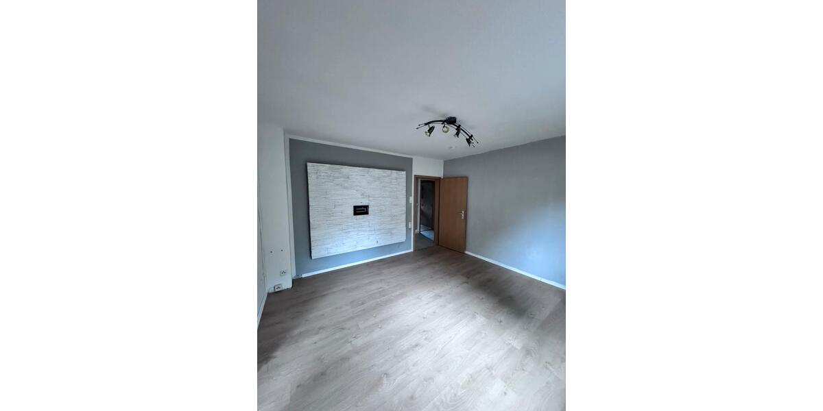 Etagenwohnung Lüdenscheid Brügge - 3 Zimmer, 68 m&sup2;, 580&euro; | Angebot:23818671