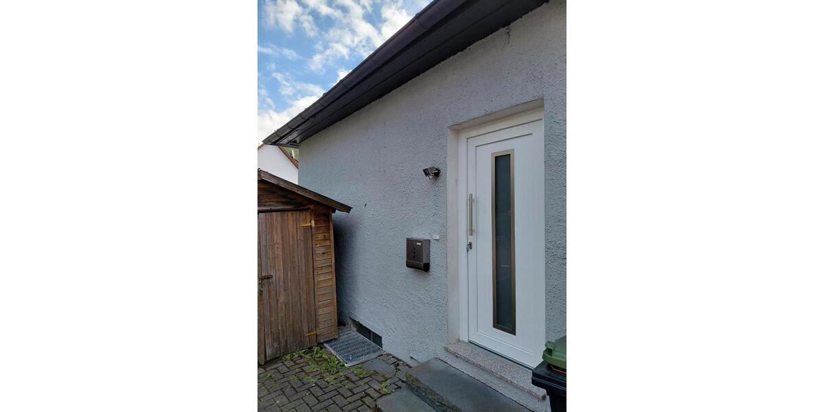 Etagenwohnung Attendorn - 3 Zimmer, 75 m&sup2;, 585&euro; | Angebot:27570337