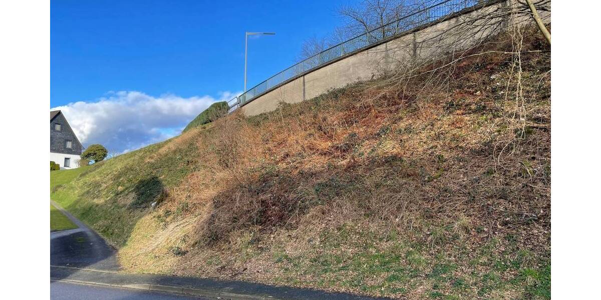 Grundstück Gummersbach Dieringhausen - 120.000&euro; | Angebot:25691799