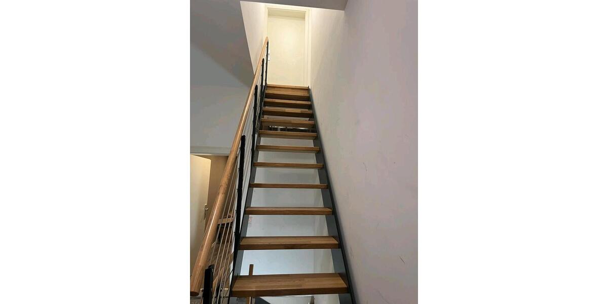 Einfamilienhaus Lüdenscheid Brügge - 10 Zimmer, 320 m&sup2;, 300.000&euro; | Angebot:26068403