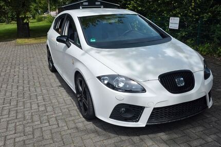 Seat Leon 210.300 km 3.800 &euro; Neunkirchen-Seelscheid 53819