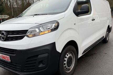 Opel Vivaro 119.000 km 13.999 &euro; Engelskirchen 51766