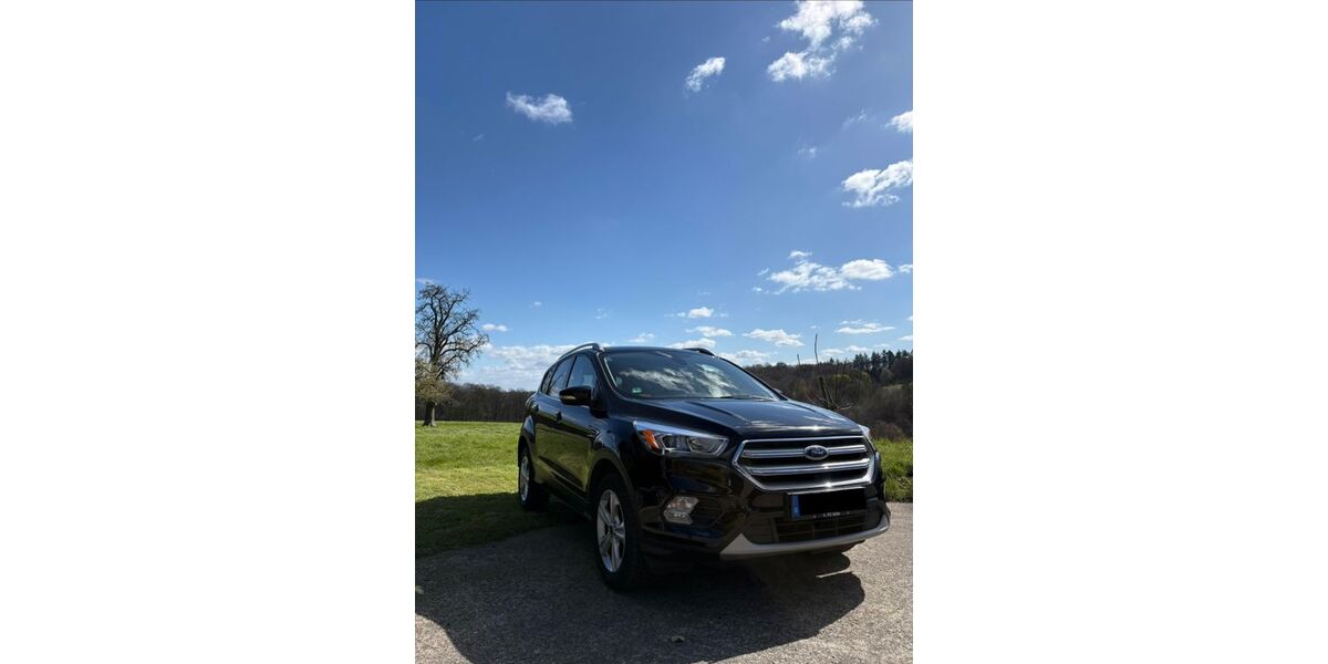 Ford Kuga 83.000 km 14.799 &euro; Overath 51491