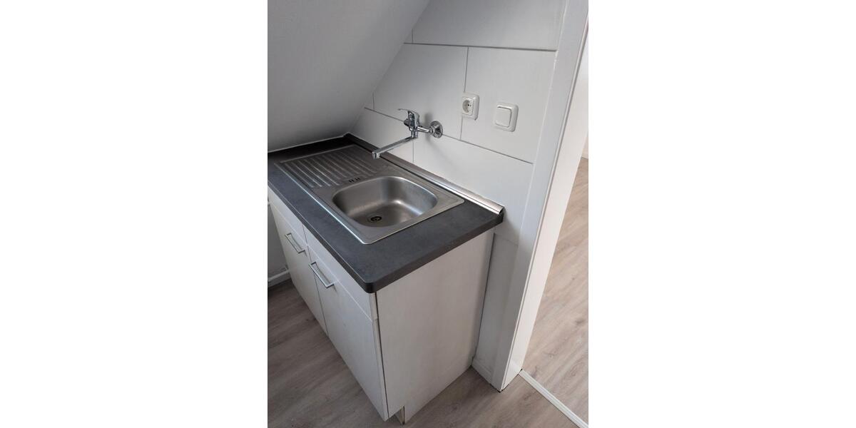 Dachgeschoßwohnung Freudenberg - 3 Zimmer, 64 m&sup2;, 608&euro; | Angebot:26147175