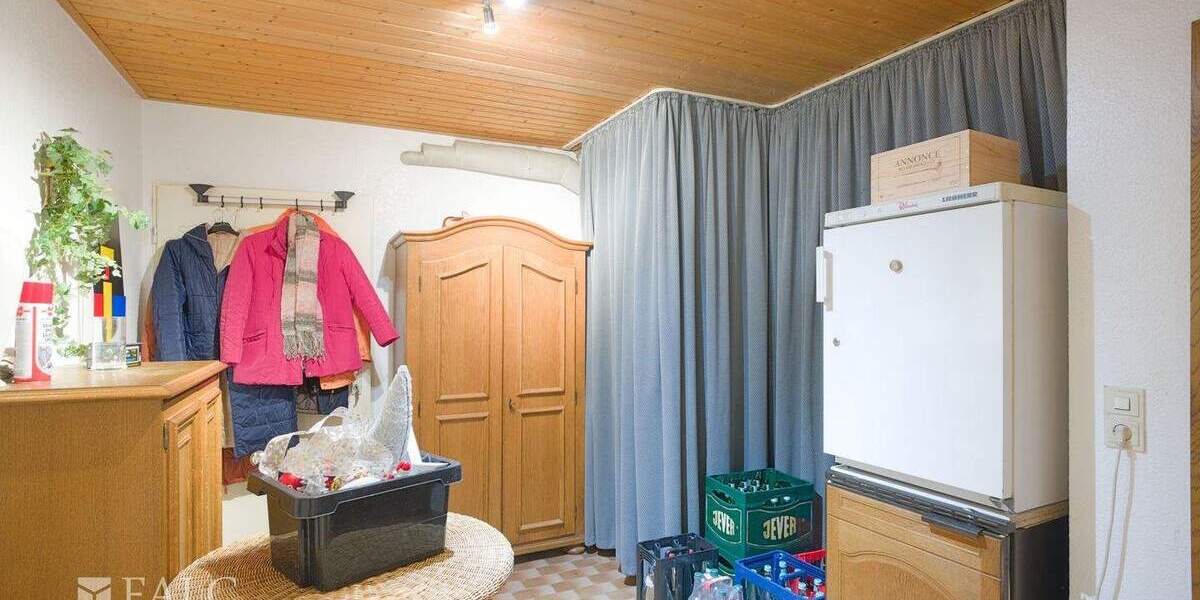 Einfamilienhaus Kürten Broich - 5 Zimmer, 129 m&sup2;, 399.000&euro; | Angebot:25696531